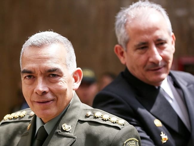 Orden de detención al director Óscar Atehortúa y al ministro de Defensa. Foto: Colprensa