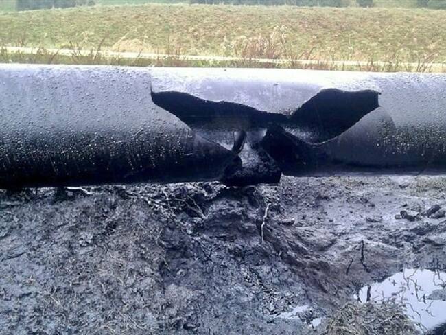 Cenit Logística y Transportes, inició un plan de contingencia como respuesta a la explosión registrada en la vereda Las Bancas. Foto: Colprensa / ARGEMIRO PIÑEROS