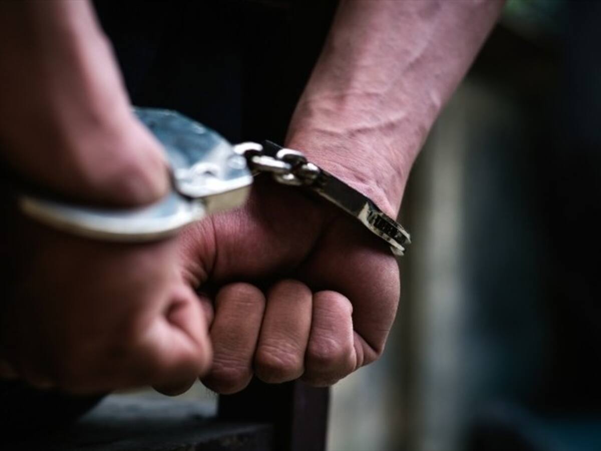 Denuncian detención de unos 20 colombianos durante régimen de excepción en El Salvador