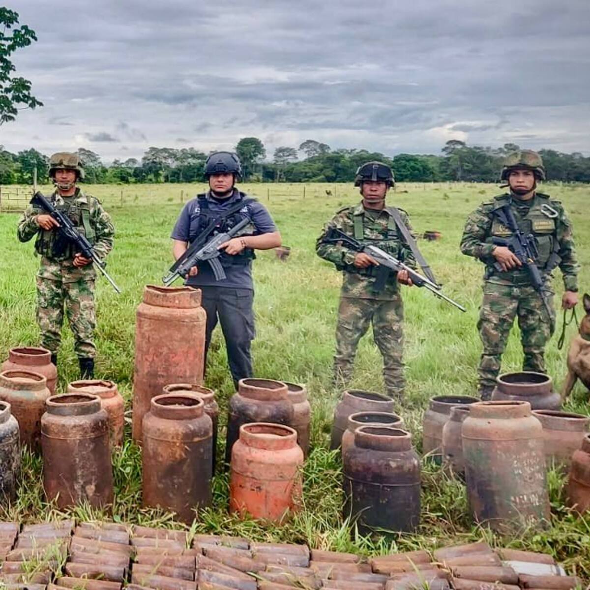 FFMM hallaron más de 100 explosivos que estaban listos para atentar contra fuerza pública