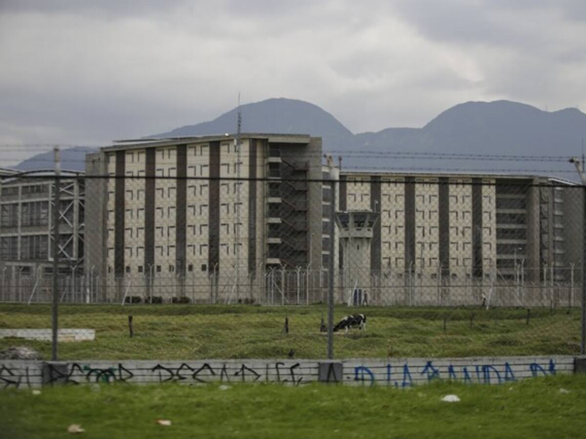 Claudia López visitó predios de La Picota para construcción de la segunda cárcel Distrital