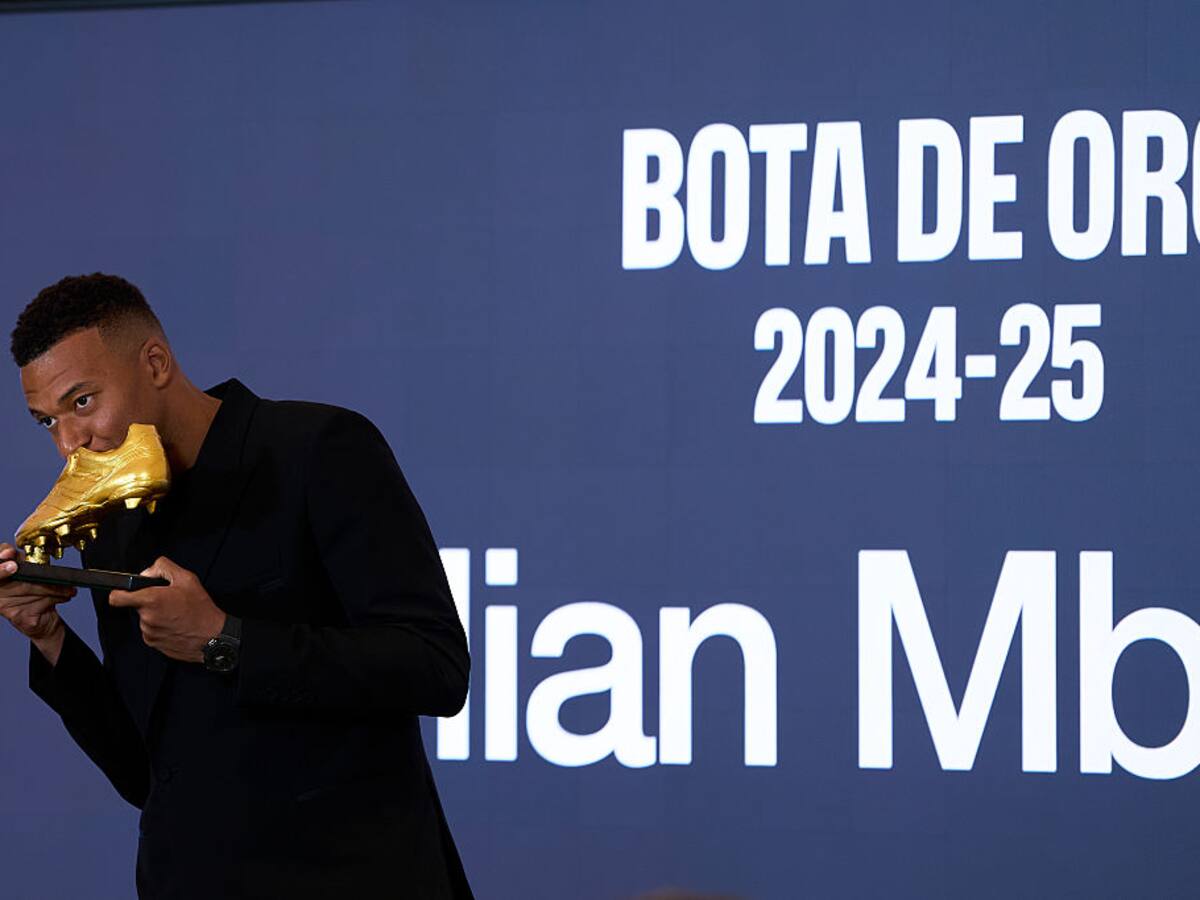 Mbappé recibió la Bota de Oro: “Es imposible ganar este premio sin el equipo”