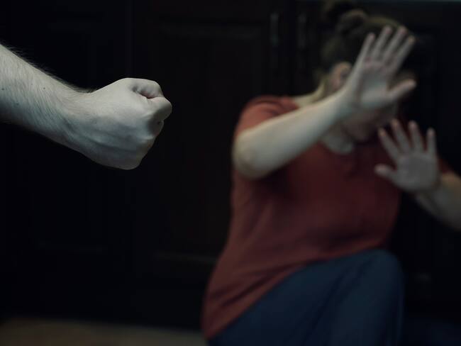 Imagen de referencia de maltrato contra la mujer. Foto: Getty Images.