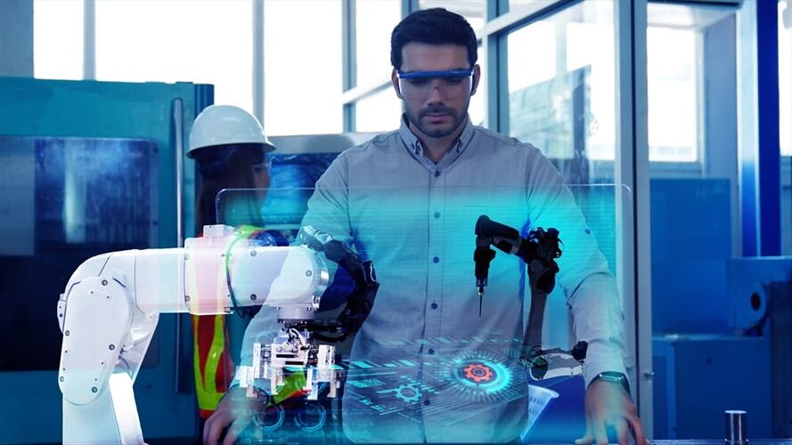 Ingieniería de Robotica en creación. Foto: Getty Images