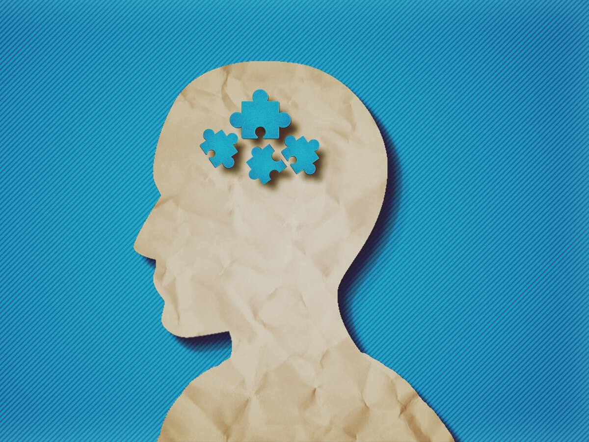 ¿Los pensamientos pueden cambiar nuestra genética? Neurólogo entregó detalles