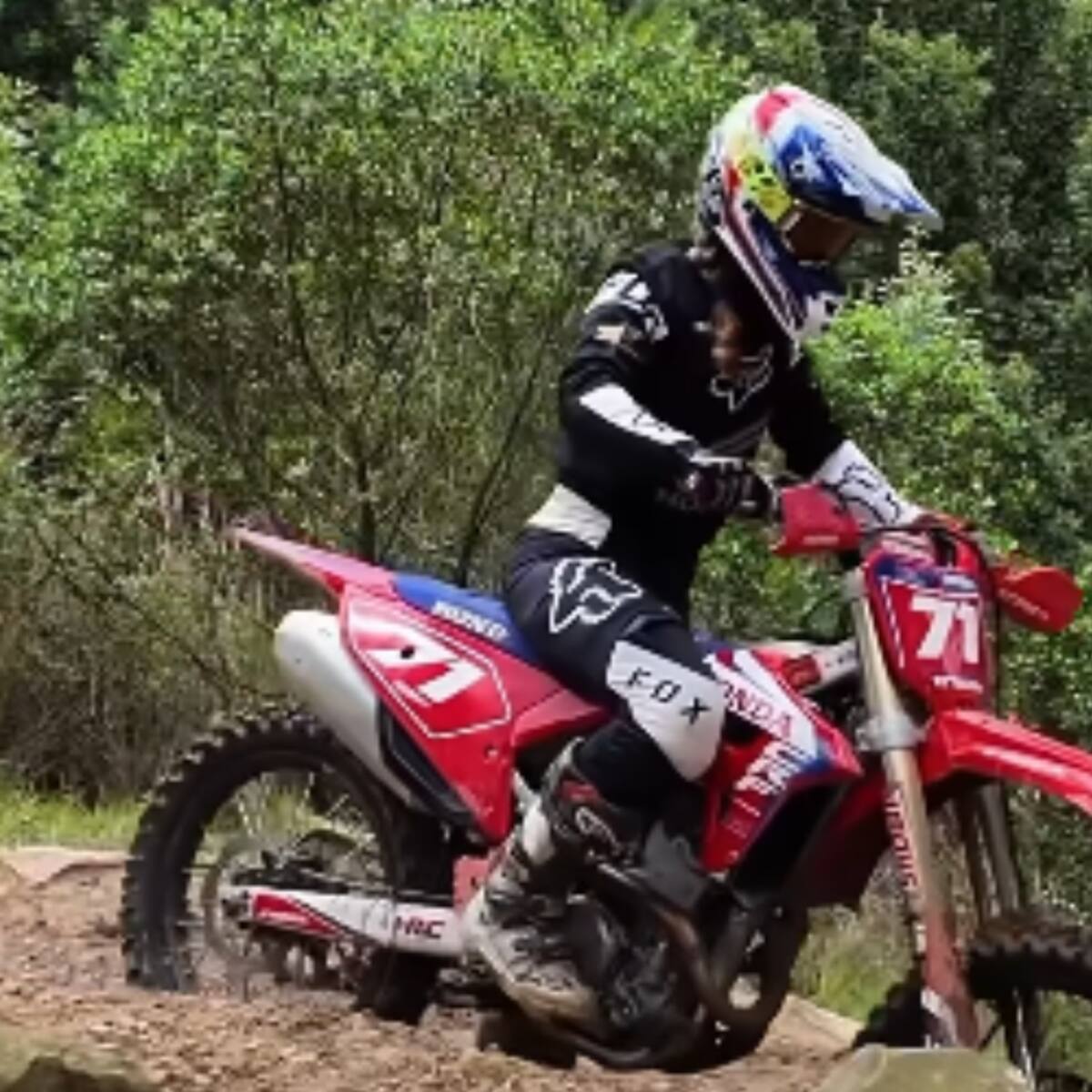 “La perseverancia fue clave”: Adriana Hinestroza, piloto de motocross