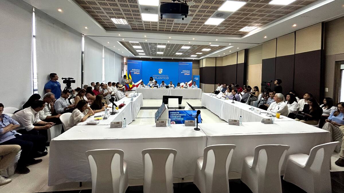 Piden al Gobierno determinar responsabilidades por obras del Aeropuerto de Barranquilla