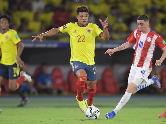 Diego Valoyes en partido de la Selección Colombia ante Paraguay / Getty Images