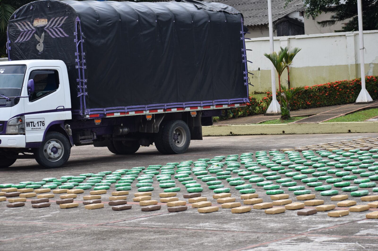 Incautación de marihuana. Foto: Ejército Nacional