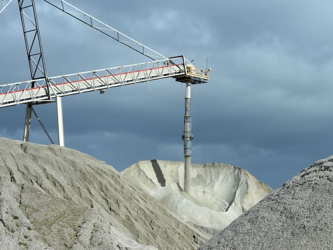 Imagen de referencia de una mina de litio. Foto: Getty Images.