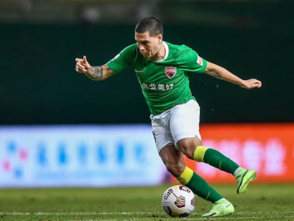 ¿Su último gol en China? Juanfer Quintero le dio el empate a su equipo con tremendo zurdazo
