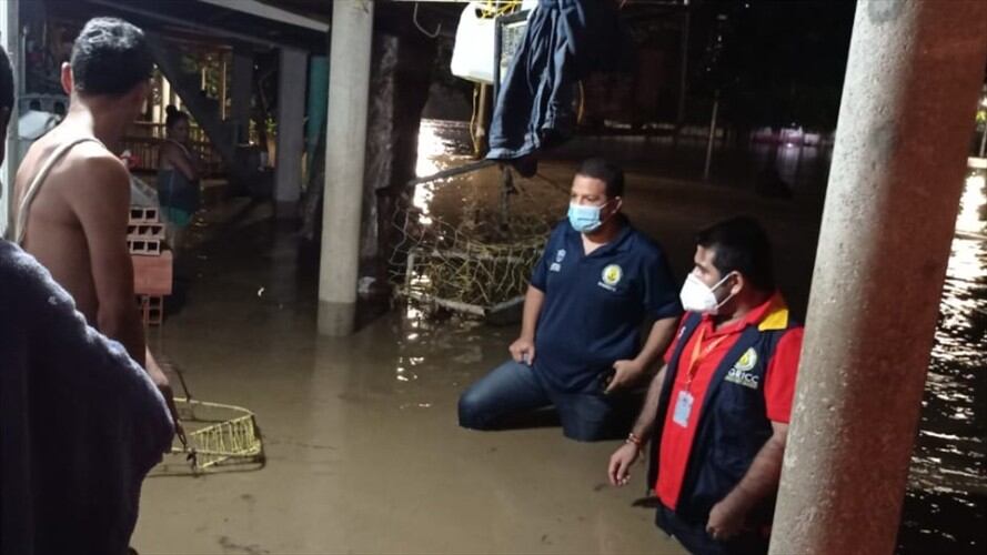 Lluvias causan inundaciones en zona rural de Santa Marta . Foto: Cortesía Alcaldía de Santa Marta