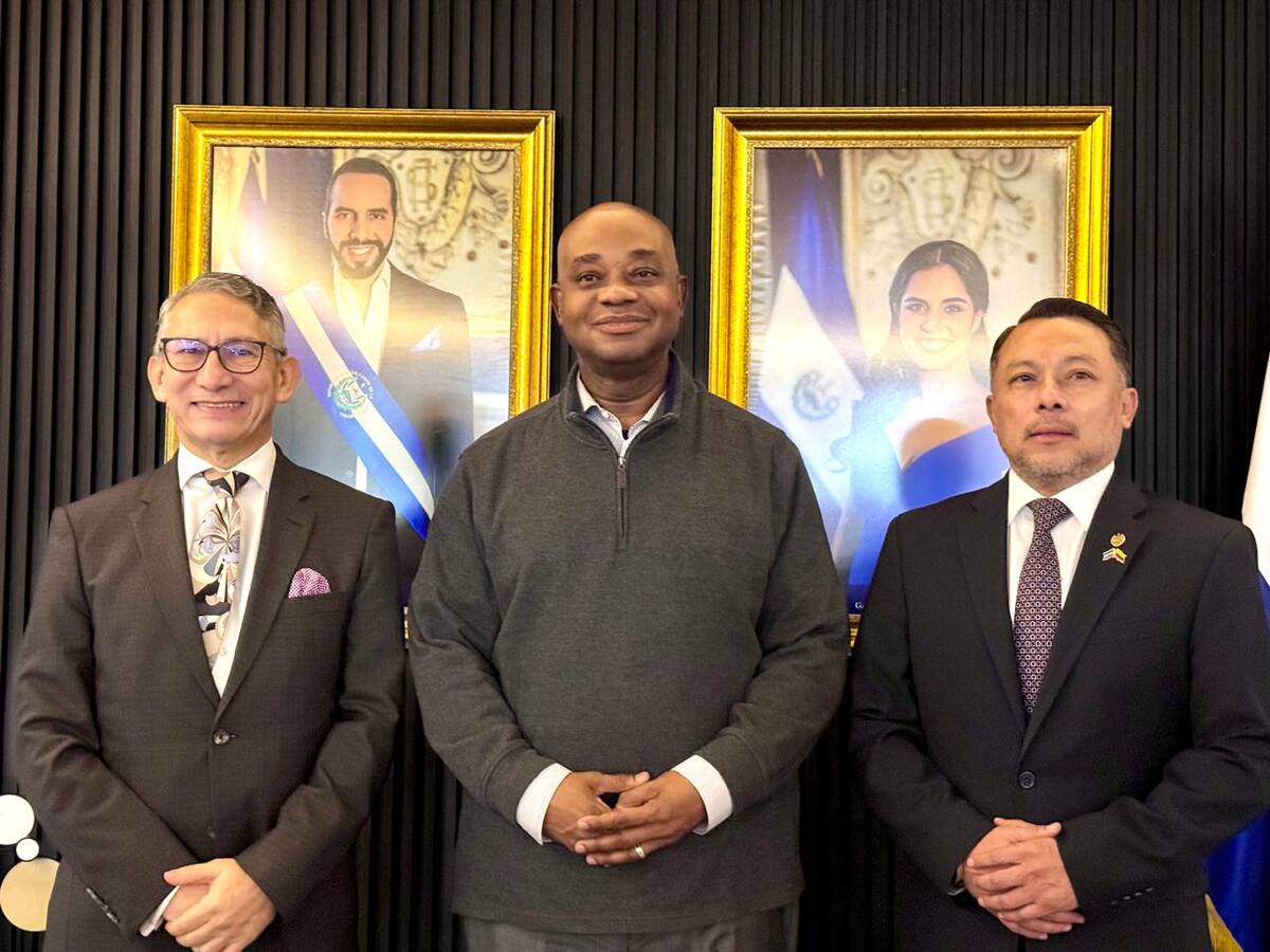 Canciller Murillo asiste a ceremonia de investidura presidencial Nayib Bukele