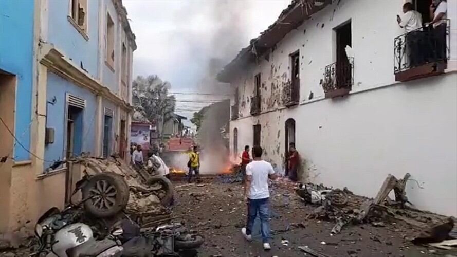 Carro bomba en Corinto, Cauca. Foto: Cortesía Ferney Meneses