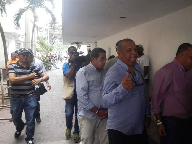 Un juez ordenó cárcel para los funcionarios de la Alcaldía Local 3 Gilberto Marrugo Maldonado y Ricardo Castellar Pérez. Foto: Antonio Canchila (W Radio)