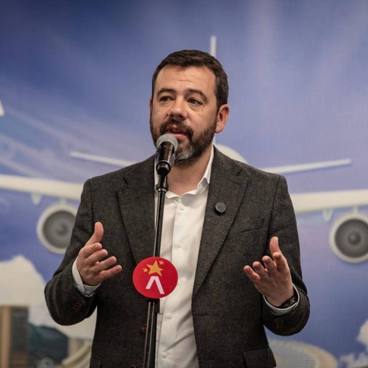 Nos hemos visto afectados por políticas nacionales que fortalecen a bandas criminales: alcalde Galán