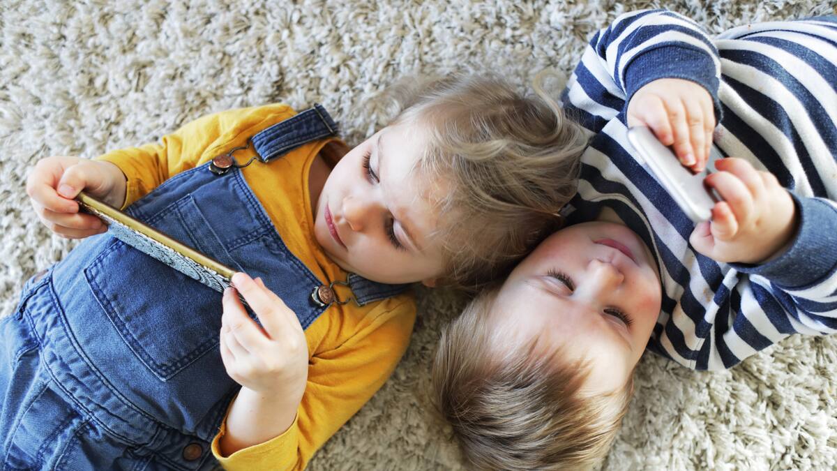 Uso excesivo de celulares en niños pequeños puede generar arrebatos de ira, según estudio