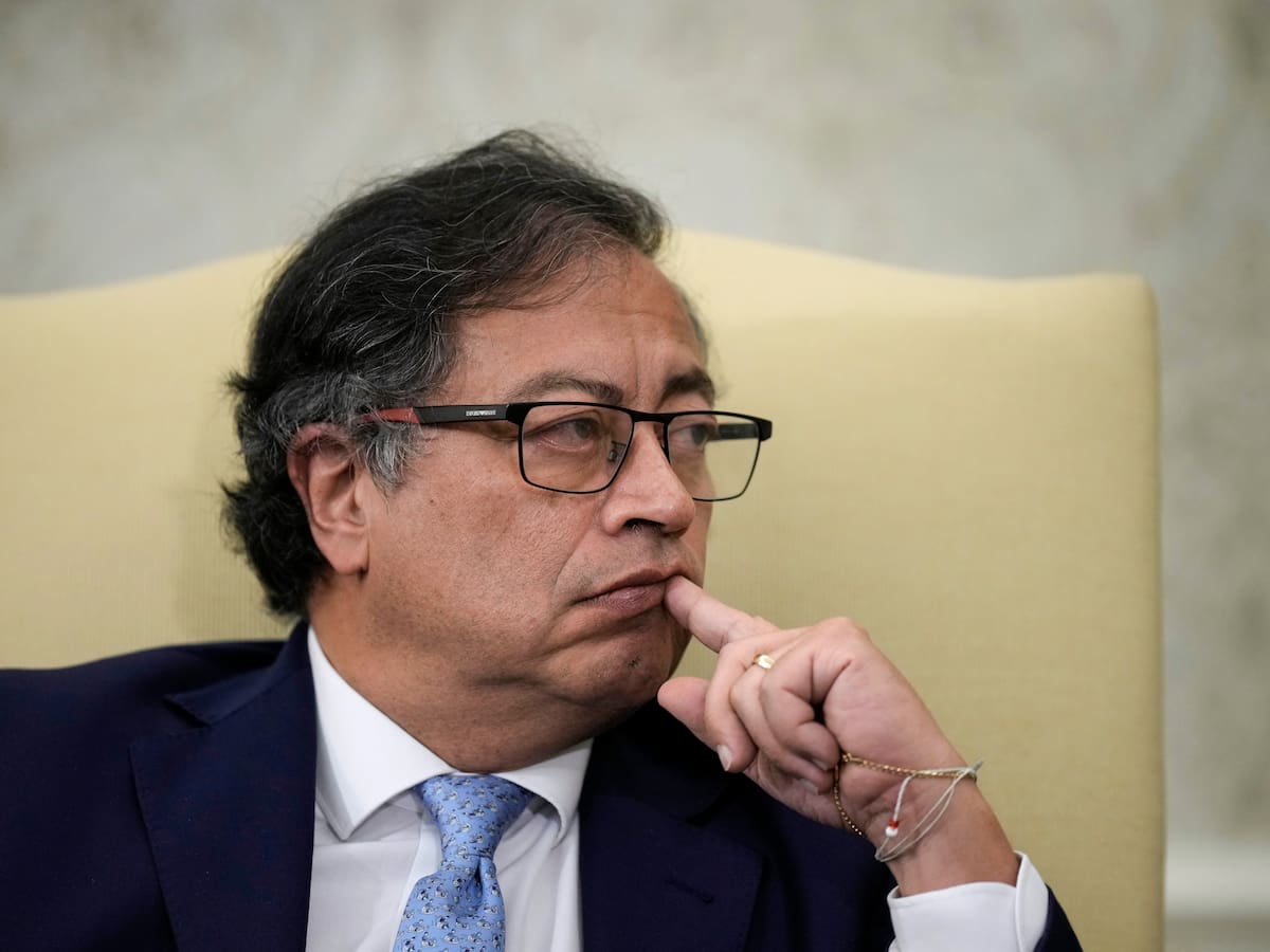 Encuesta Mosqueteros: ¿a quiénes les creen los colombianos en los escándalos del Gobierno?