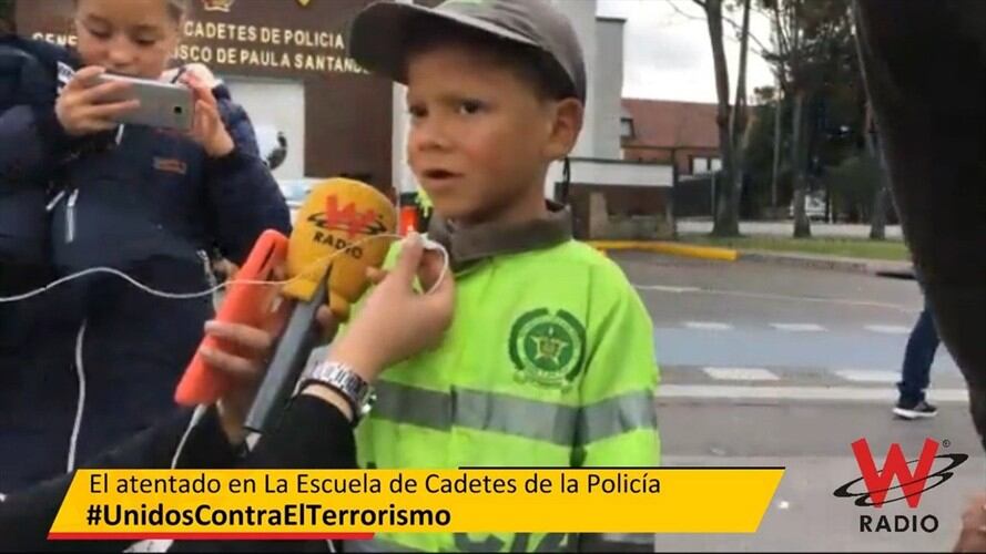 El pequeño manifestó su dolor por las vidas que se perdieron en la explosión.. Foto: W Radio