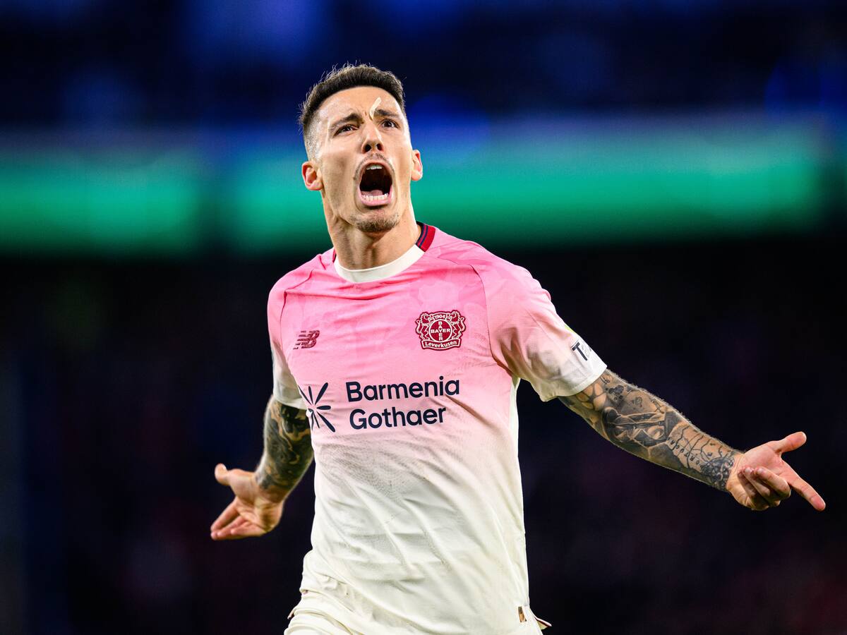 Mourinho cree que Benfica debe prestar “máxima atención” a Alejandro Grimaldo, del Leverkusen