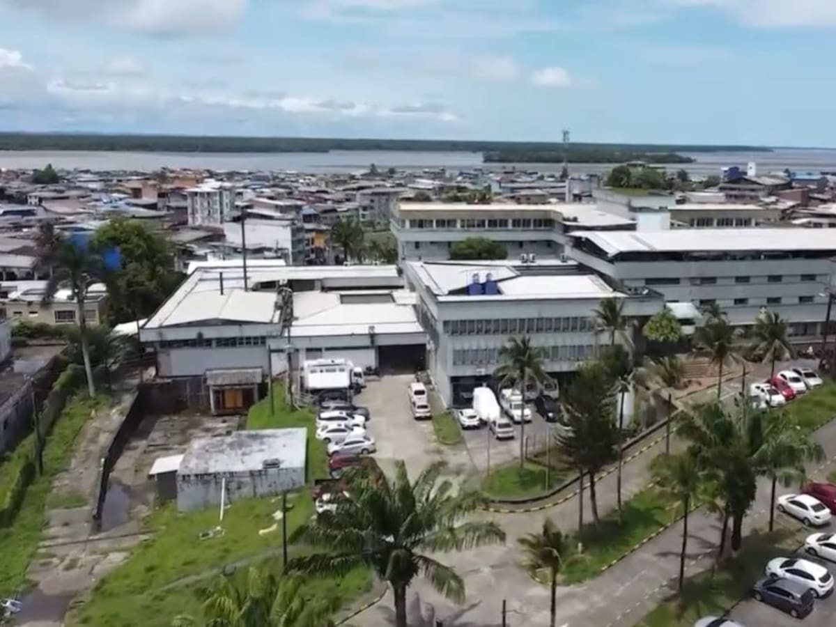 Médicos del hospital local de Buenaventura entran en paro por falta de pagos
