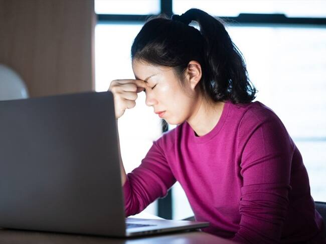 Tips para evitar la fatiga ocular. Foto: Getty Images