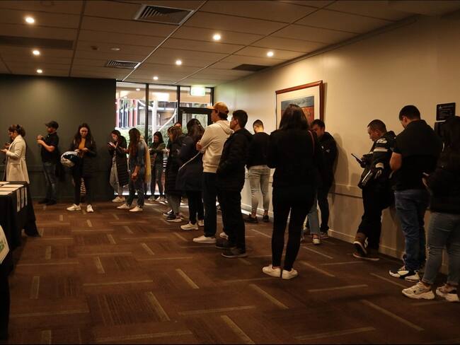 Votaciones en Australia durante la jornada de elecciones 2022. Foto: W Radio.