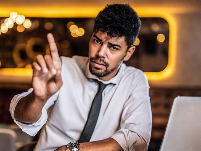 TOP 10: Formas decentes de salirse por la tangente