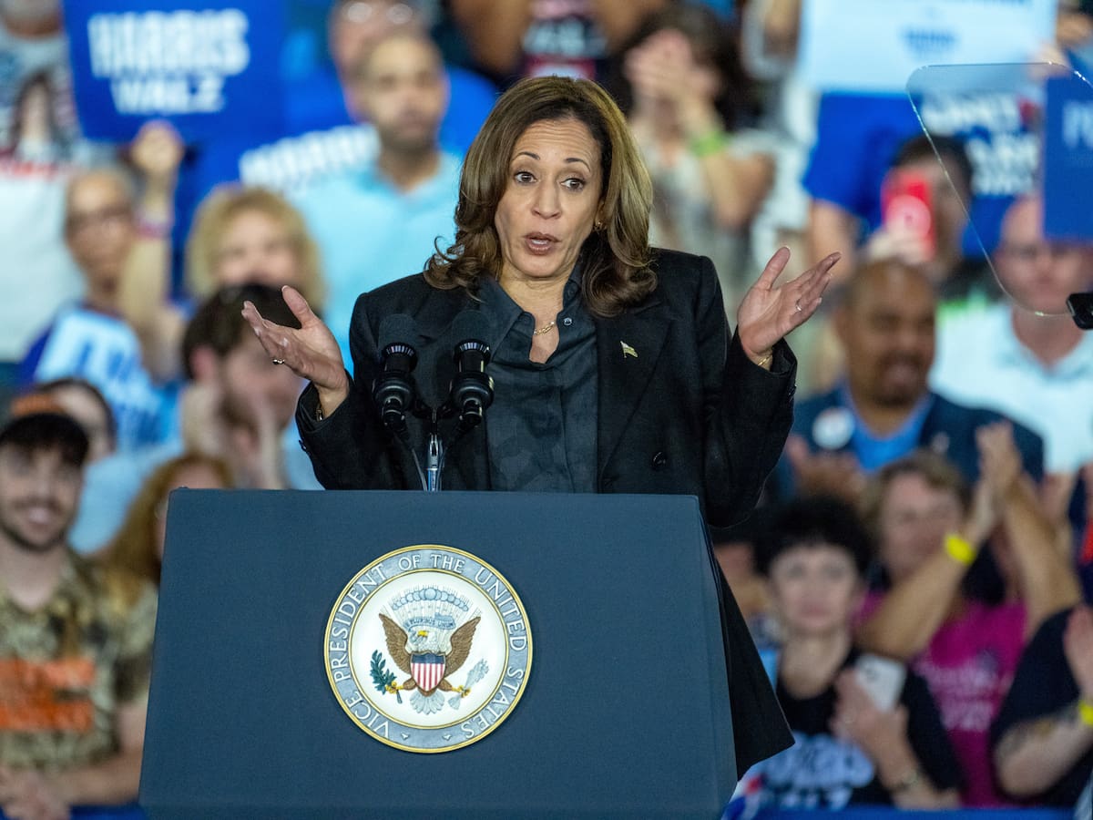 Kamala Harris dice que “violencia no tiene cabida” en EE.UU. tras tiroteo cerca a Trump