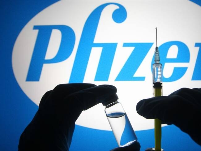 Si tenemos que reforzar la vacuna, lo haremos: creador de la vacuna de Pfizer