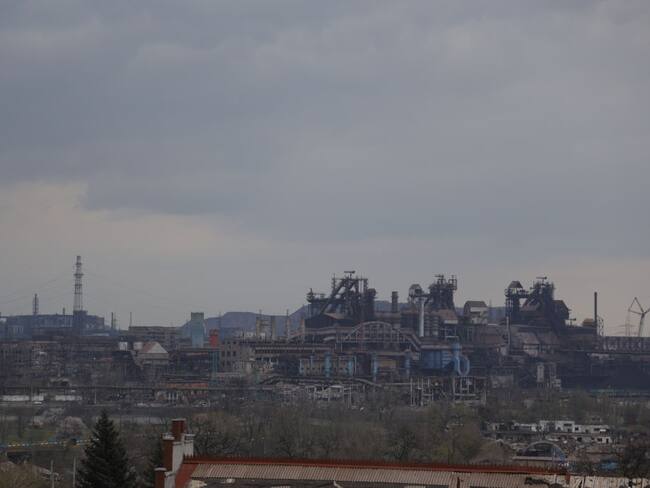 Destrucción en la ciudad portuaria sitiada de Mariupol en Ucrania (Photo by Leon Klein/Anadolu Agency via Getty Images)