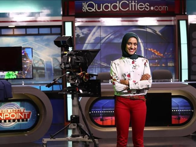 La presentadora de noticias, Tahera Rahman, posa para una foto durante una entrevista en Chicago. Foto: Bilgin S. &#350;a&#351;maz- Agencia Anadolu