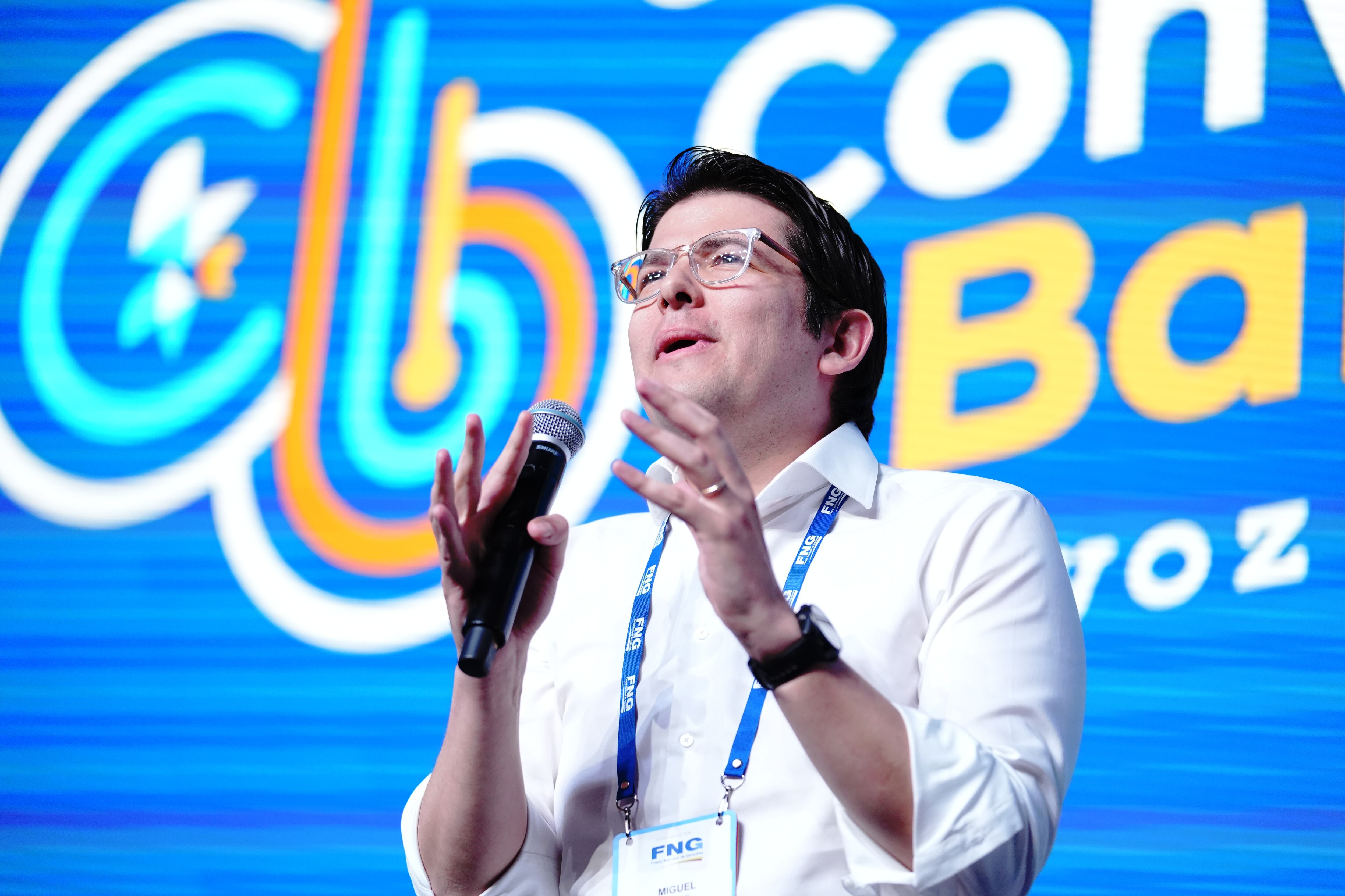 En Cartagena se cumple la tradicional Convención de Asobancaria, en  donde se realizó la cumbre de candidatos presidenciales. En la foto Miguel Uribe (Colprensa-Asobancaria).