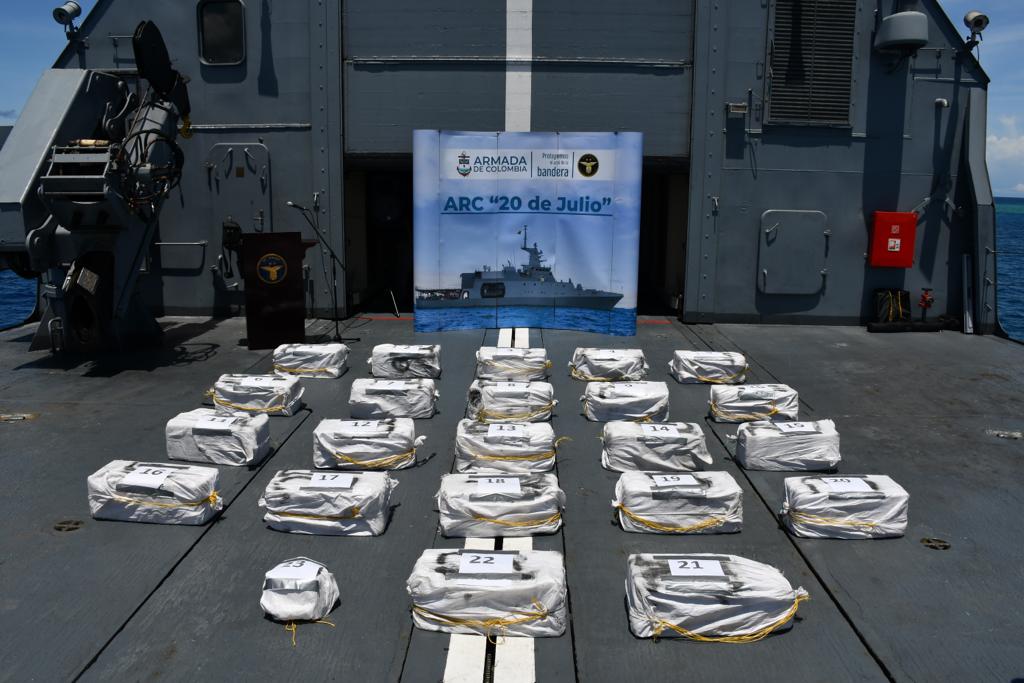 Cocaína avaluada en más de 18 millones de dólares. Foto: Armada de Colombia.
