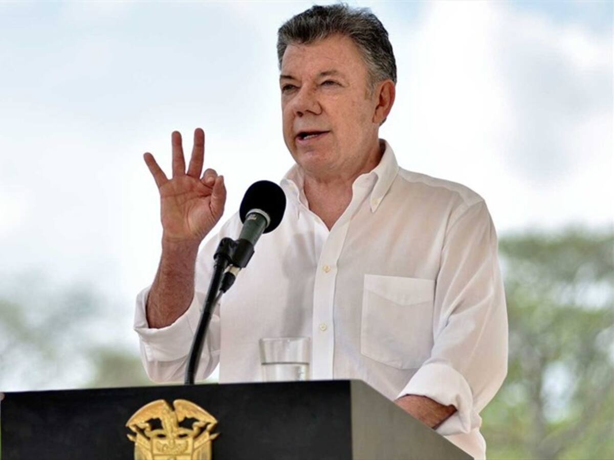 Santos: "Los avances son muy claros: pusimos fin a un conflicto de más de medio siglo”