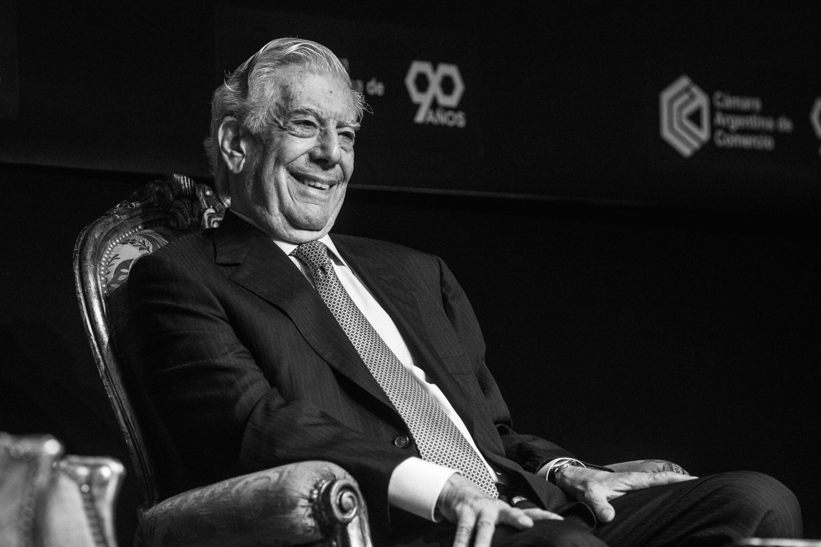 Murió el escritor Mario Vargas Llosa