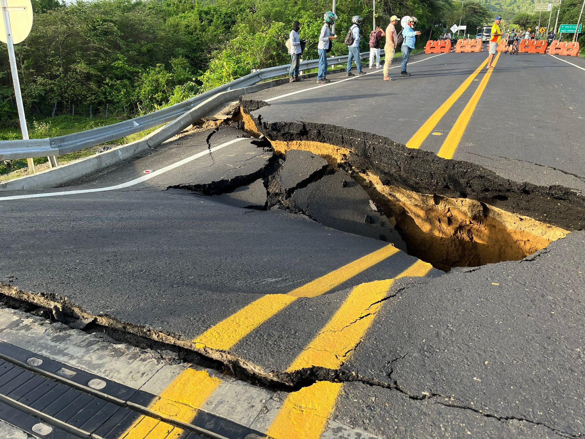 Puente que colapsó entre Cartagena y Barranquilla. Foto: @Gobatlantico