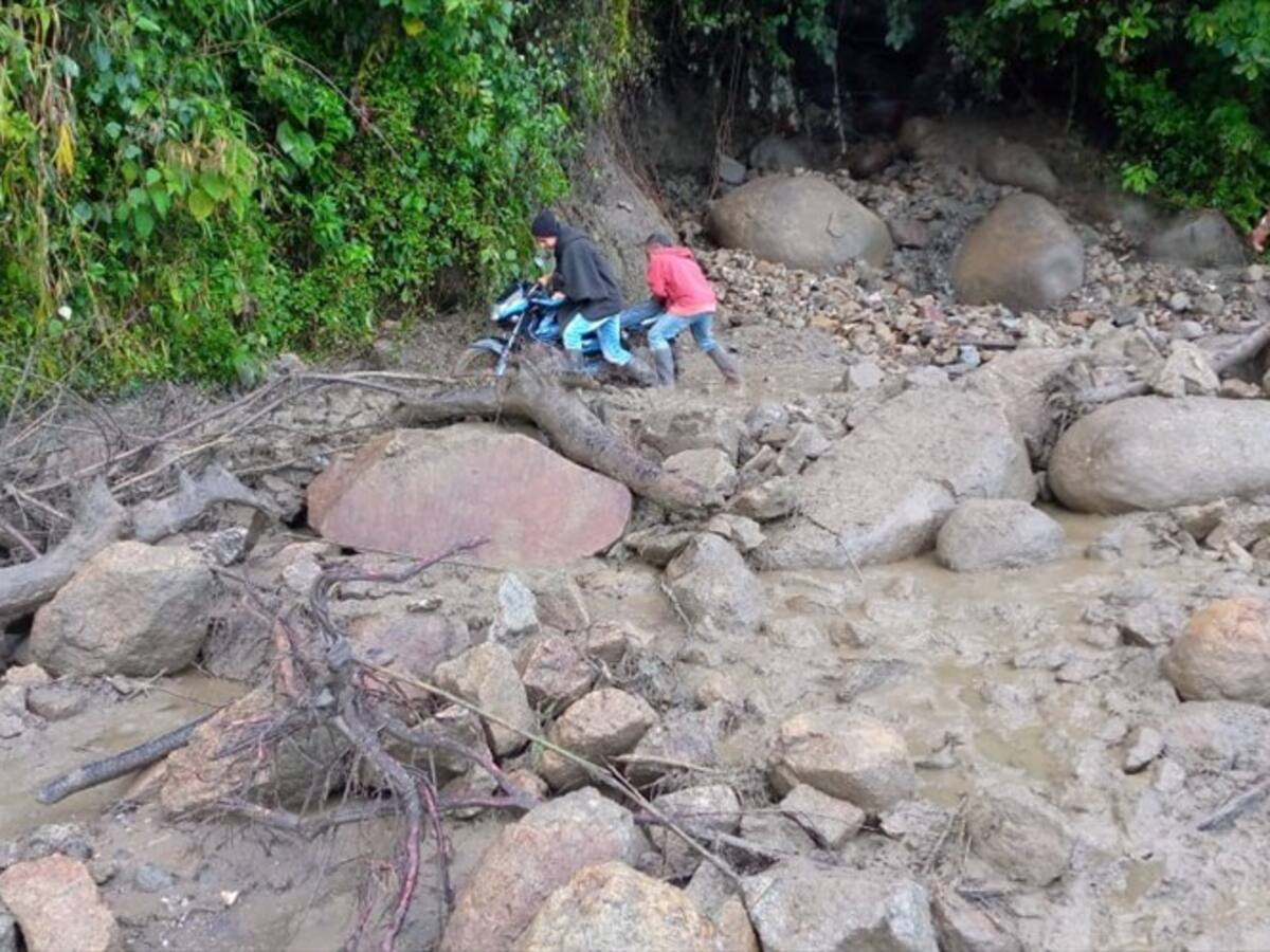 Avalancha dejó dos jóvenes muertos en zona rural de Bolívar, Cauca