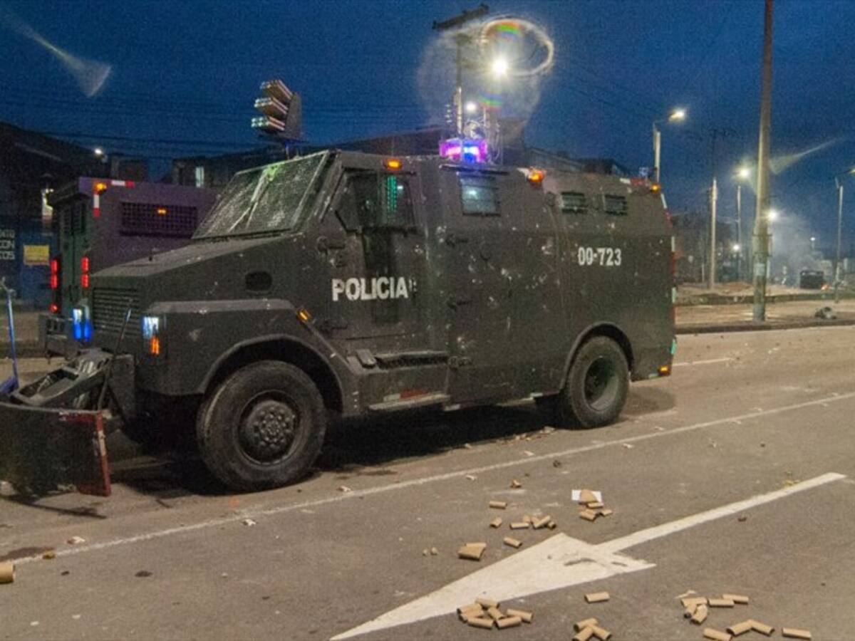 Pido que se aclaren los hechos: padre de joven arrollado por tanqueta del Esmad