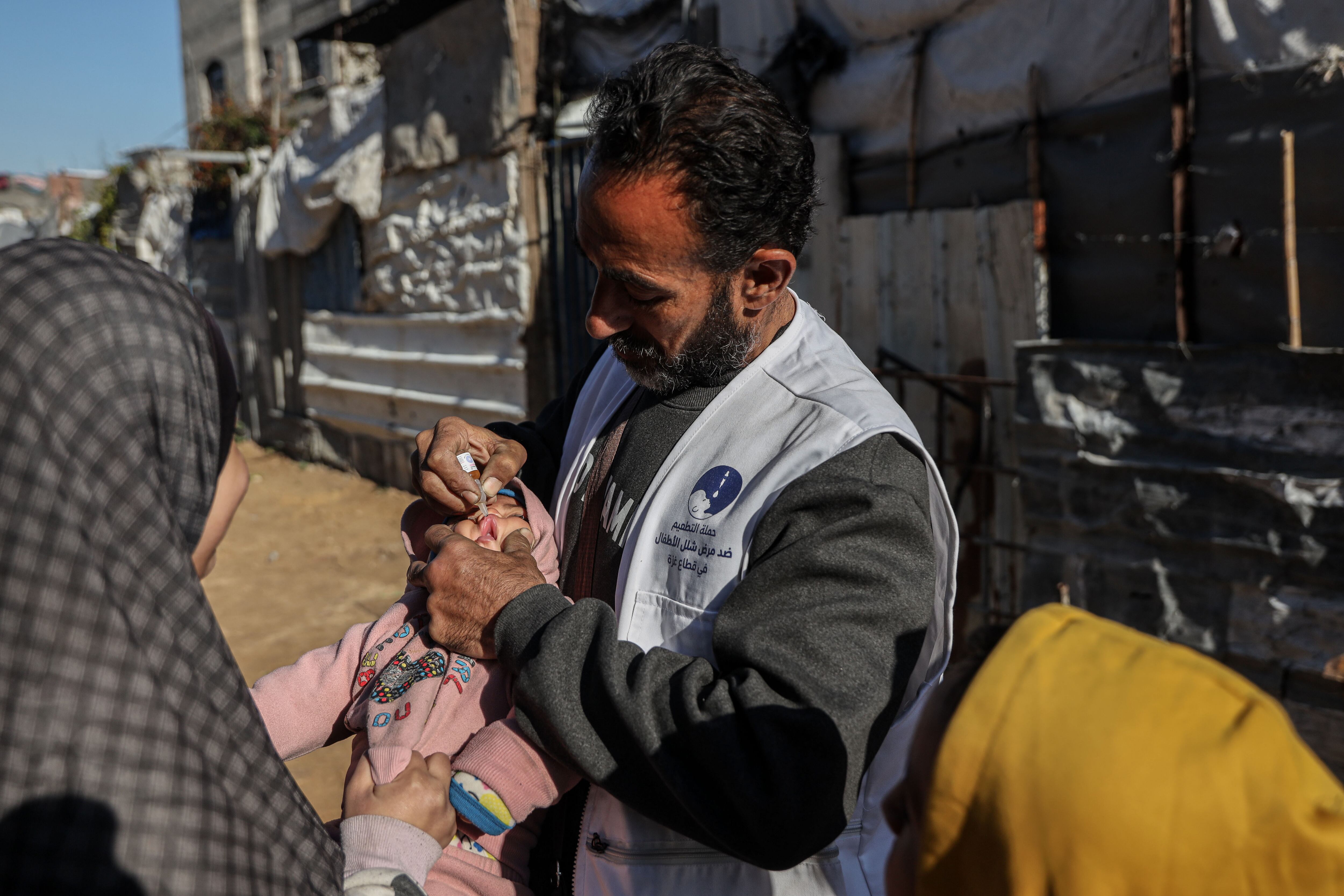 Campaña de vacunación contra la Polio. FOTO: Abdul Hakim Abu Riash/Anadolu via Getty Images