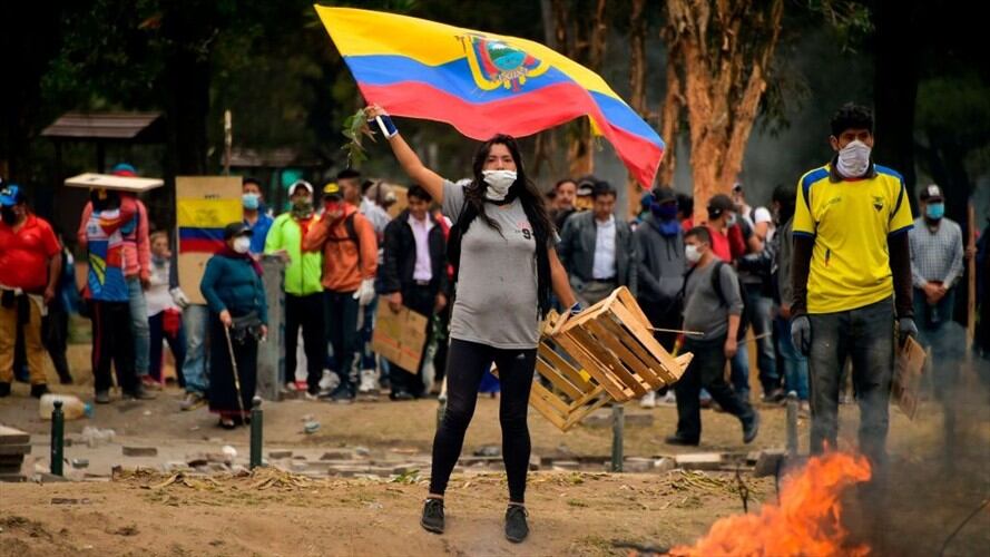 Toque de queda y militarización en Ecuador. Foto: Getty Images