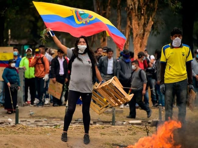 Toque de queda y militarización en Ecuador. Foto: Getty Images
