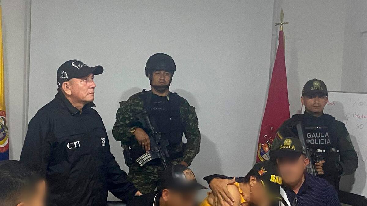 Liberan a pareja que fue secuestrada tras ser engañada a través de Facebook
