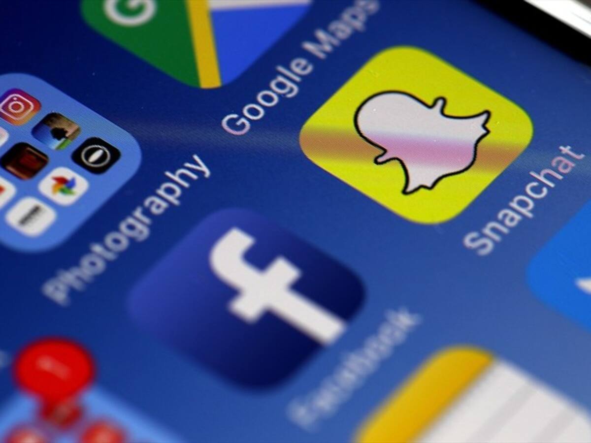 Snapchat une fuerzas con terceros para plantar cara a Facebook