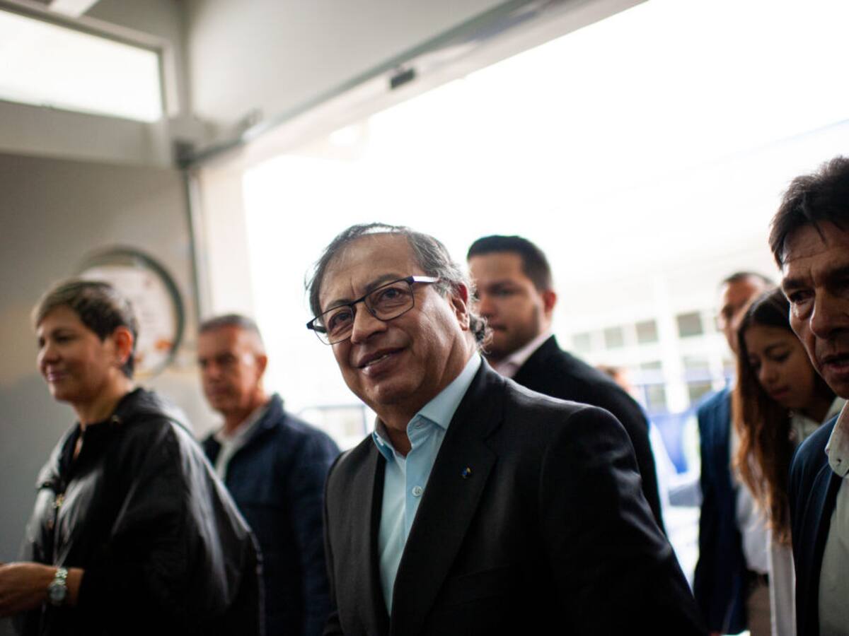 Petro invitó al Centro Democrático a un tomar tinto para hablar de la reforma a la salud