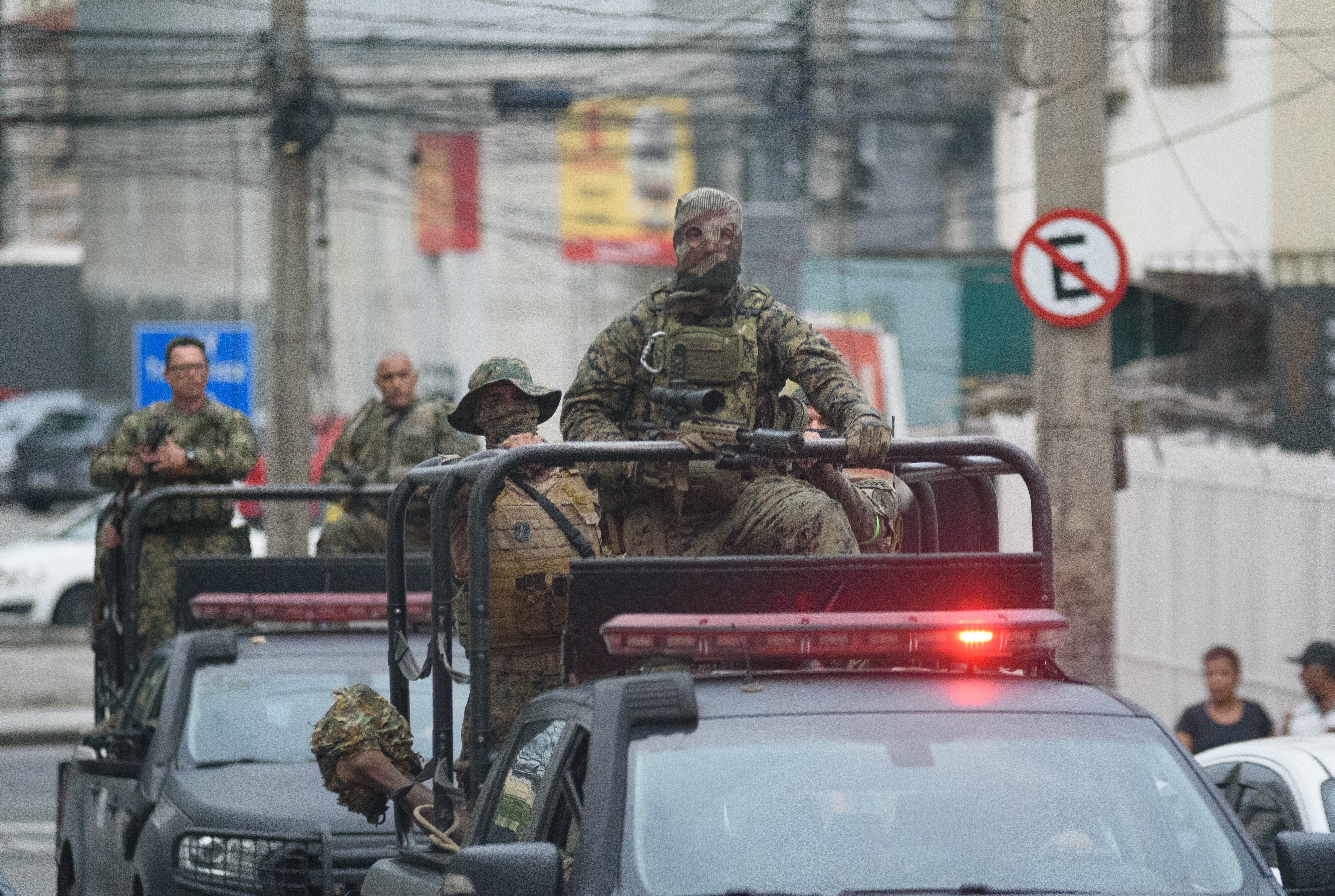 Fuerzas policiales en Rio de Janeiro. Foto: Fabio Teixeira/Anadolu via Getty Images