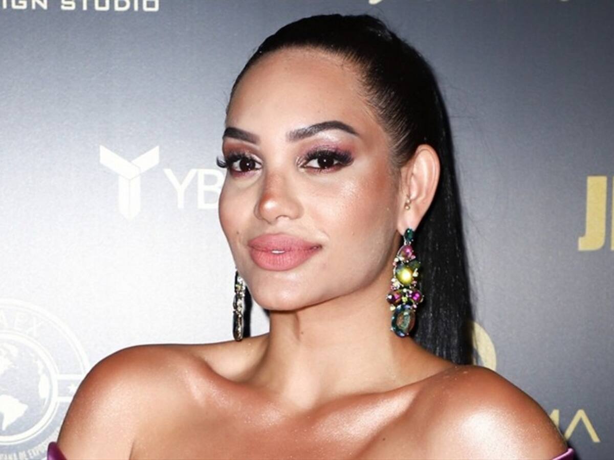 Andrea Valdiri le compró a su bebé un chupo en oro de $3 millones