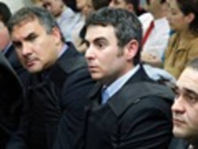 ¿Cómo se puede corregir la desconfianza tras la liberación de condenados que no han pagado su pena?