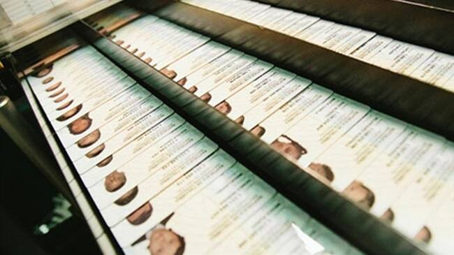 Durante el aislamiento preventivo muchos jóvenes se preguntan cómo pueden sacar este documento por primera vez.. Foto: Colprensa