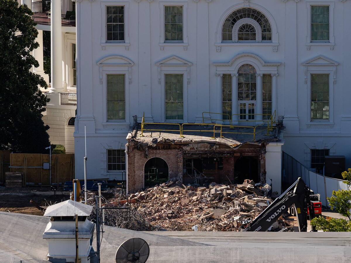 Quedó demolida completamente el Ala Este de la Casa Blanca para construir salón de baile de Trump